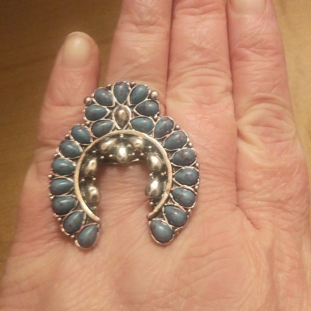 Native inspired Cuff Ring - Picture 4 of 5